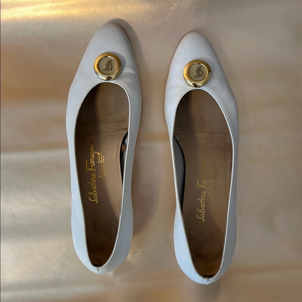 Salvatore Ferragamo White and Gold Loafers with Elegant Ornament